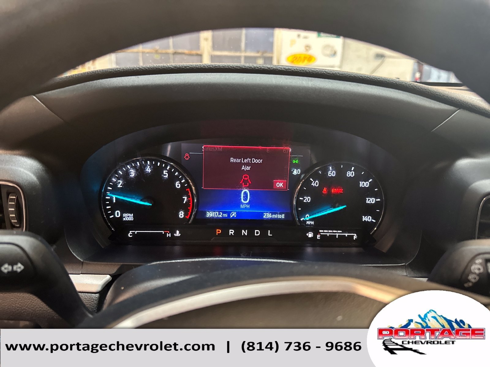 Used 2024 Ford Explorer XLT w/ Equipment Group 202A RWD image 17