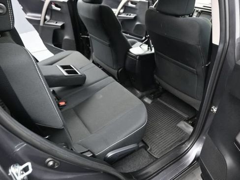Certified 2018 Toyota RAV4 XLE w/ Plus Extra Value Package AWD/4WD image 19