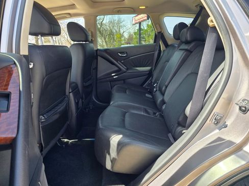 Used 2010 Nissan Murano LE w/ Navigation Pkg image 14