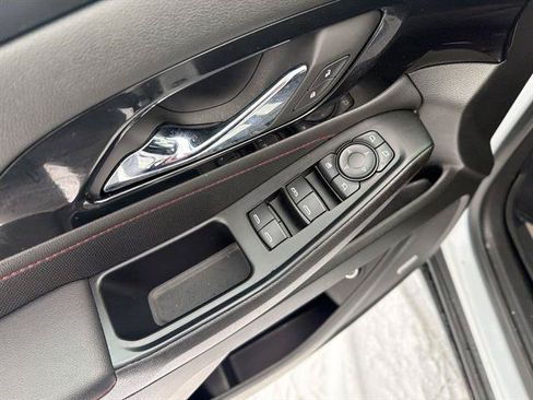Used 2023 Chevrolet Traverse RS w/ LPO, Floor Liner Package AWD/4WD image 8