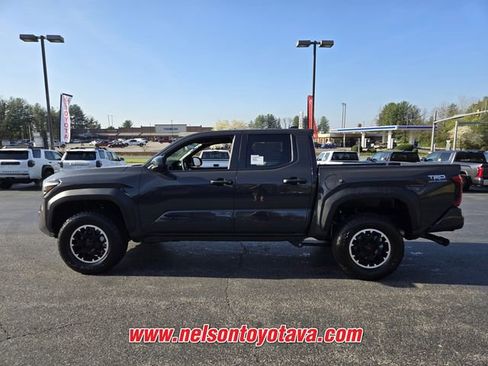 New 2026 Toyota Tacoma TRD Off-Road AWD/4WD image 4