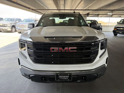 New 2026 GMC Sierra 1500 Pro w/ Convenience Package AWD/4WD image 3