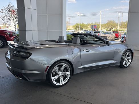 Used 2022 Chevrolet Camaro SS image 16