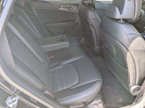 Used 2025 Kia Sportage SX FWD image 14