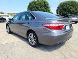 Used 2016 Toyota Camry SE image 3