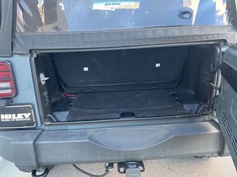 Used 2015 Jeep Wrangler Sport w/ Connectivity Group image 26