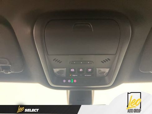 Used 2023 Buick Enclave Avenir w/ Trailering Package, 5000 lbs. AWD/4WD image 16