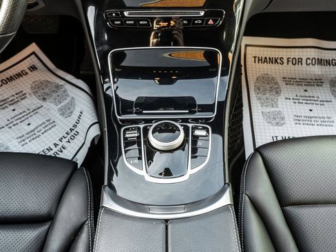 Used 2018 Mercedes-Benz C 300 4MATIC Sedan image 13