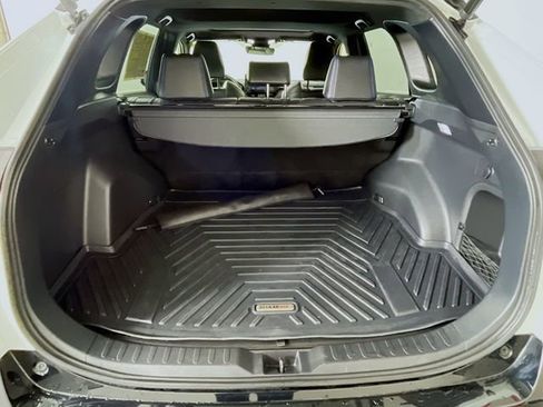 Used 2023 Toyota RAV4 XSE AWD/4WD image 28