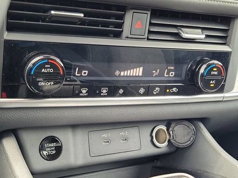 Certified 2026 Nissan Rogue SV FWD image 26
