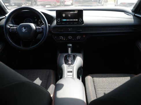 Used 2025 Honda HR-V Sport image 19