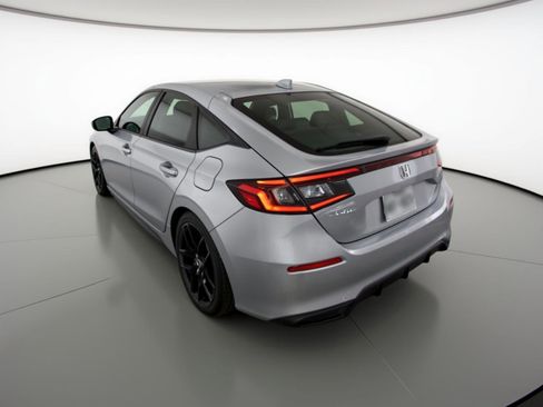 Used 2025 Honda Civic Sport image 6