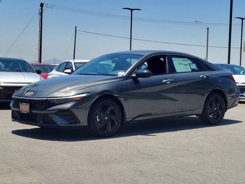 New 2026 Hyundai Elantra Sport FWD image 2