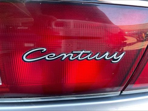 Used 2004 Buick Century Custom FWD image 8