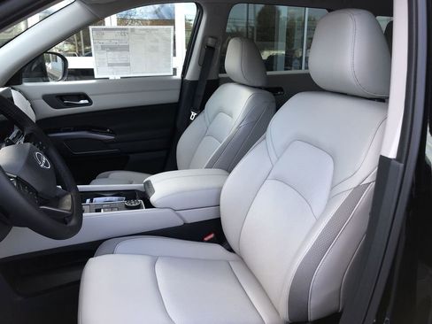 New 2026 Nissan Pathfinder SL AWD/4WD image 23