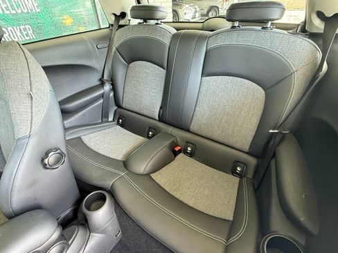 Used 2014 MINI Cooper 2-Door Hardtop FWD image 25