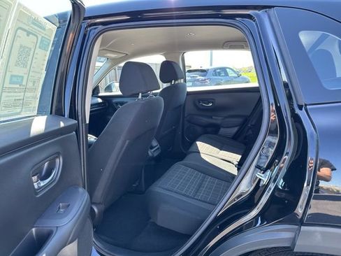 Certified 2023 Honda HR-V LX image 32