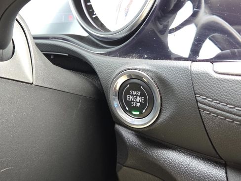 Used 2023 Buick Encore GX Select w/ Sport Touring Package image 21