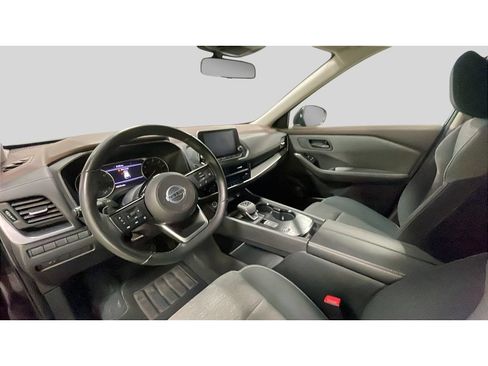 Used 2021 Nissan Rogue S FWD image 11