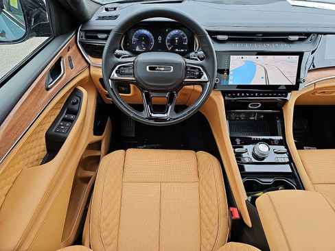 New 2026 Jeep Grand Cherokee Summit AWD/4WD image 7