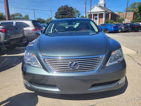 Used 2008 Lexus LS 460 RWD image 2