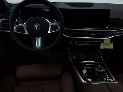 New 2026 BMW X5 xDrive50e image 26