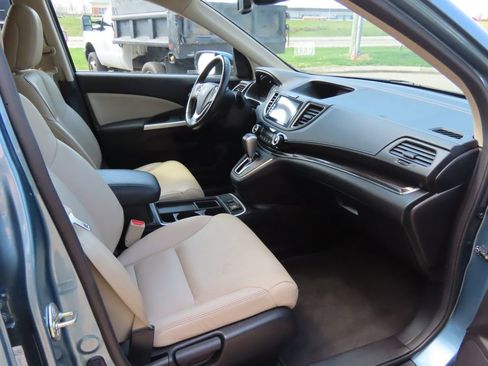 Used 2016 Honda CR-V Touring image 37