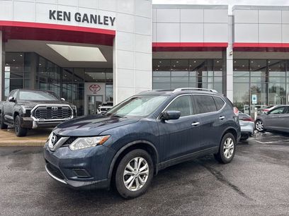 Used 2016 Nissan Rogue SV