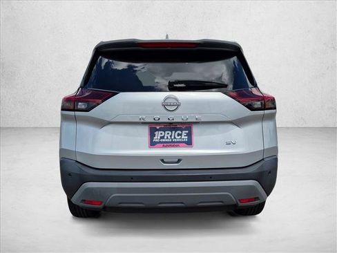 Used 2023 Nissan Rogue SV FWD image 7
