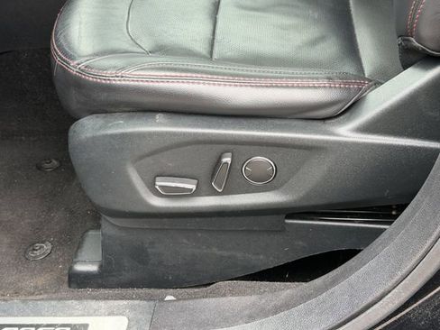 Used 2018 Ford Explorer Sport w/ Equipment Group 401A AWD/4WD image 13