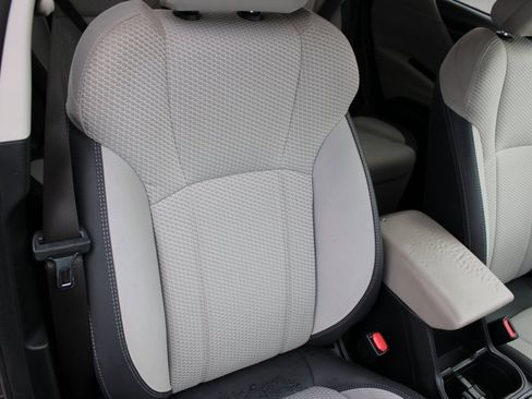 Used 2019 Subaru Forester Premium image 27