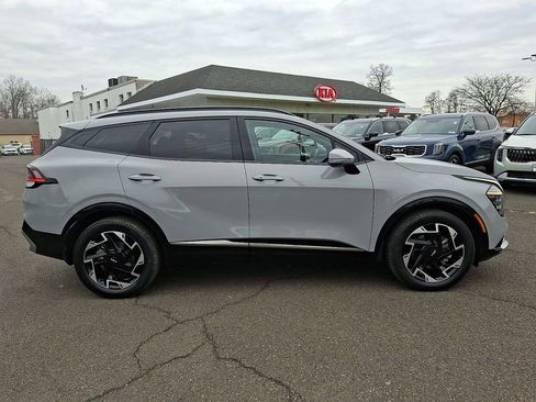 Used 2024 Kia Sportage SX image 8