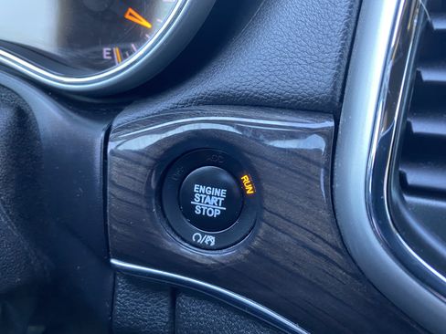 Used 2016 Jeep Grand Cherokee High Altitude AWD/4WD image 30