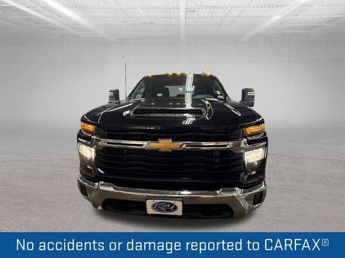 Used 2024 Chevrolet Silverado 2500 LT w/ All Star Edition AWD/4WD image 2