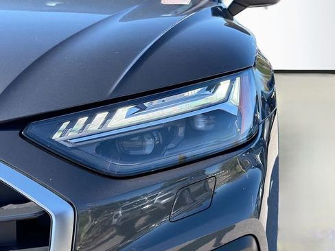 Used 2021 Audi Q5 Prestige image 9