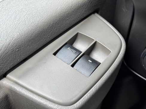 Used 2021 Chevrolet Express 2500 w/ Driver Convenience Package RWD image 28