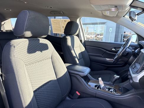 Used 2019 GMC Acadia SLE image 20