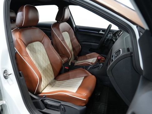 Used 2019 Volkswagen Golf 4MOTION HATCHBACK SEDAN 4D image 31