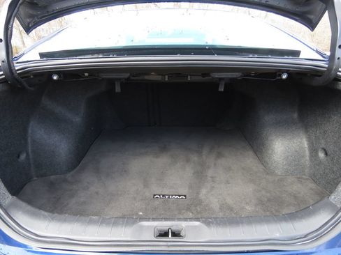 Used 2021 Nissan Altima 2.5 SR AWD/4WD image 17