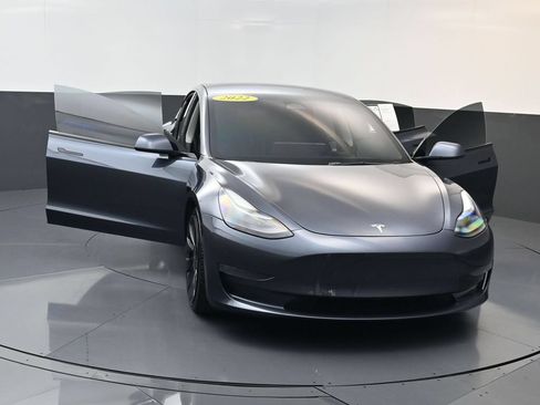 Used 2022 Tesla Model 3 Performance AWD/4WD image 32