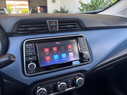 Used 2025 Nissan Versa SV FWD image 20