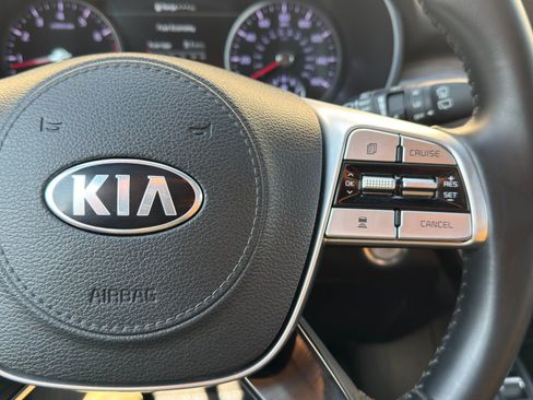 Used 2020 Kia Telluride SX w/ Towing Package FWD image 21