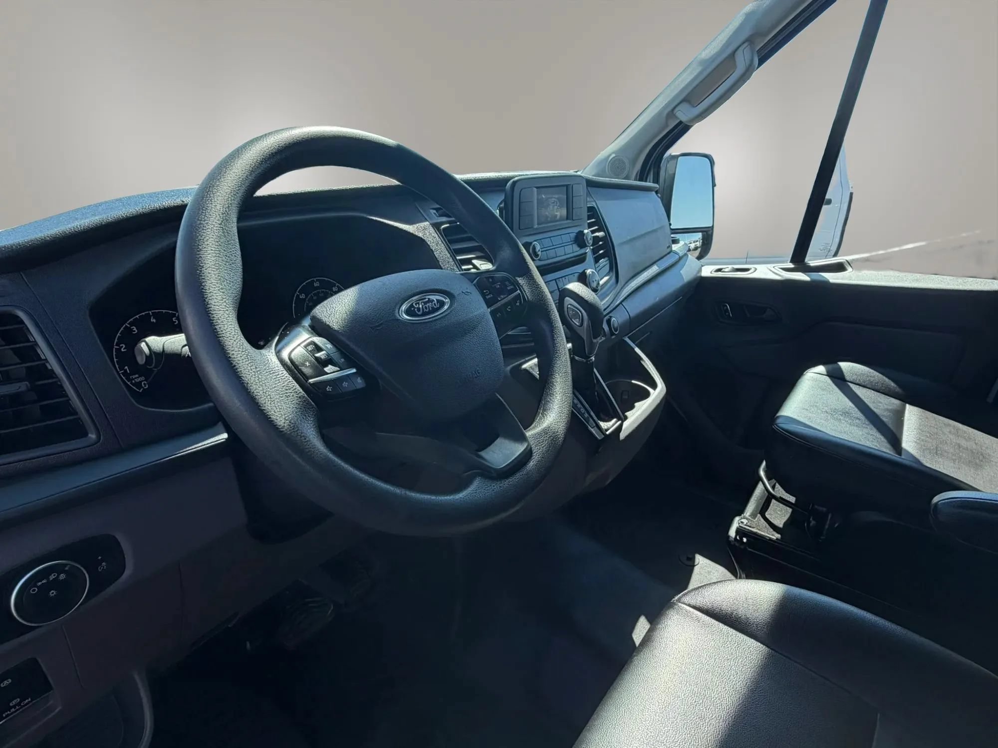 Used 2023 Ford Transit 250 Medium Roof w/ Load Area Protection Package RWD image 12