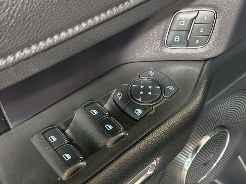 Used 2021 Ford Expedition Max XLT image 46