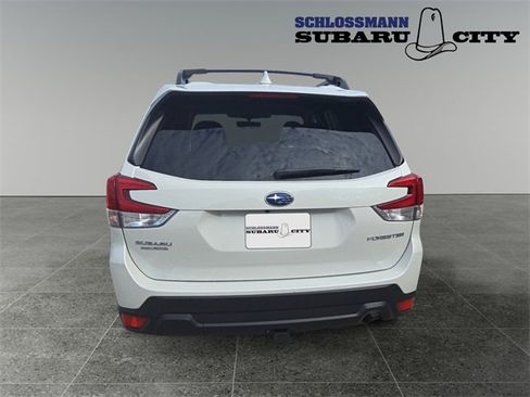 Certified 2023 Subaru Forester Premium image 8