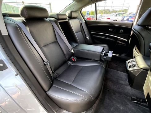 Used 2016 Acura RLX w/ Technology Package FWD image 21