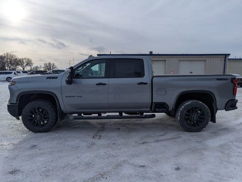 Used 2026 Chevrolet Silverado 2500 LTZ w/ LTZ Plus Package image 13