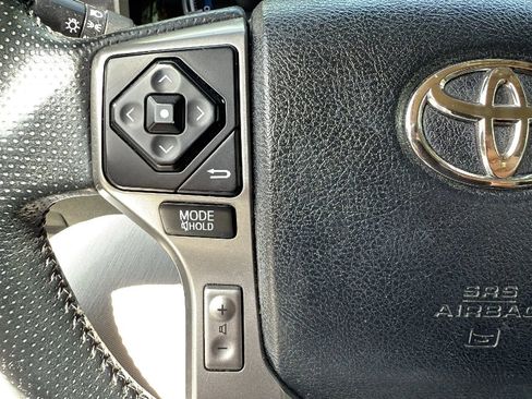Used 2016 Toyota 4Runner Limited RWD image 28