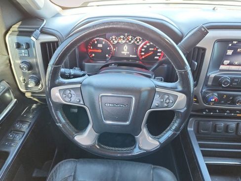 Used 2015 GMC Sierra 2500 Denali image 12