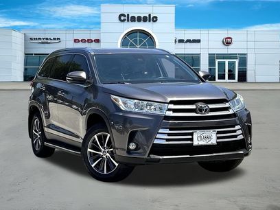 Used 2019 Toyota Highlander XLE